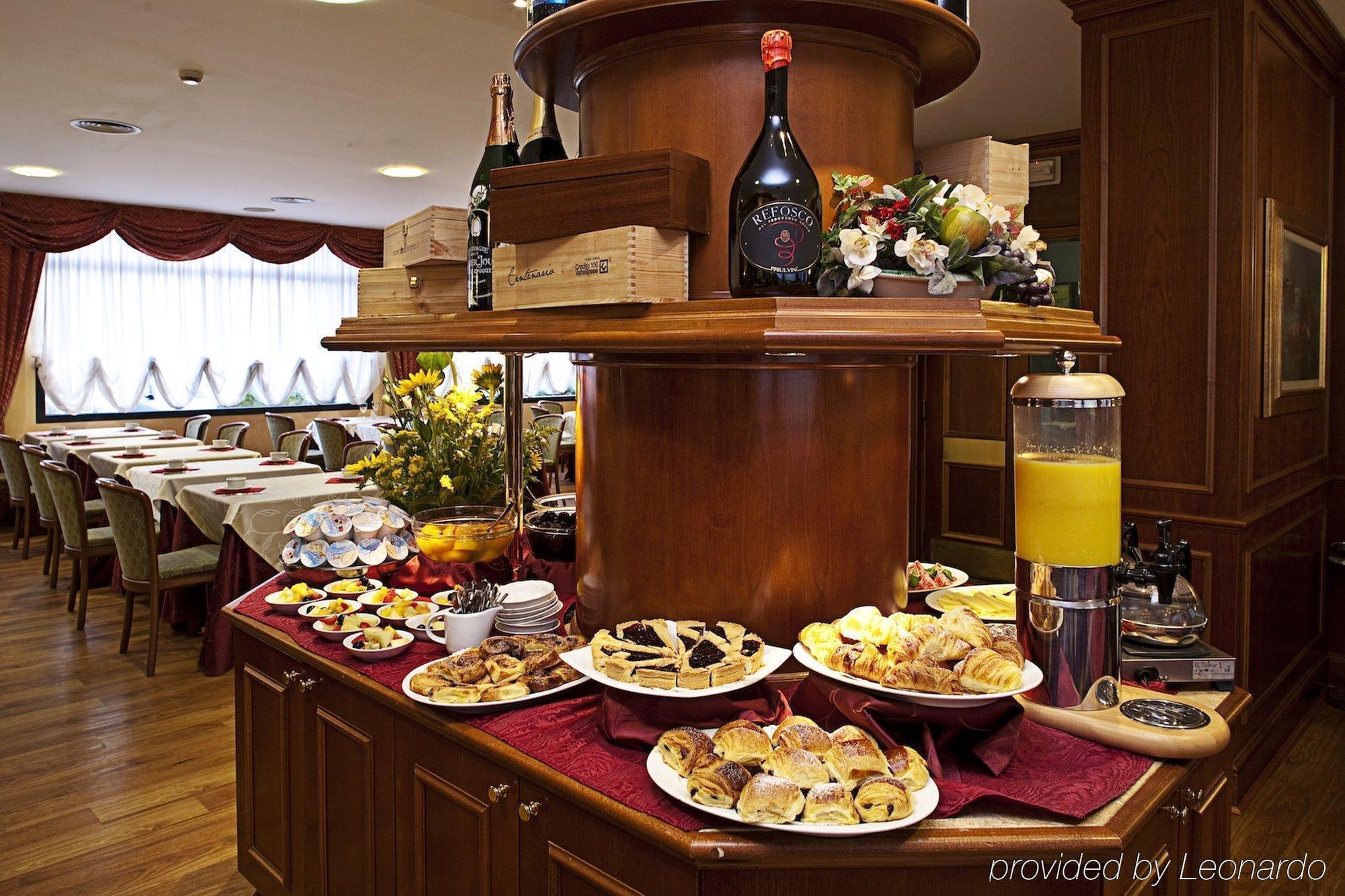 Rege Hotel Сан-Донато-Миланезе Ресторан фото
